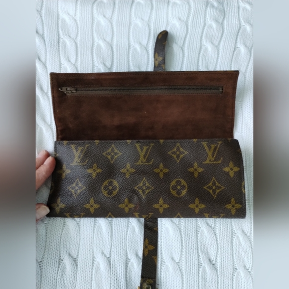 Louis Vuitton Saks Vintage Travel Jewelry Case - Picture 12 of 16